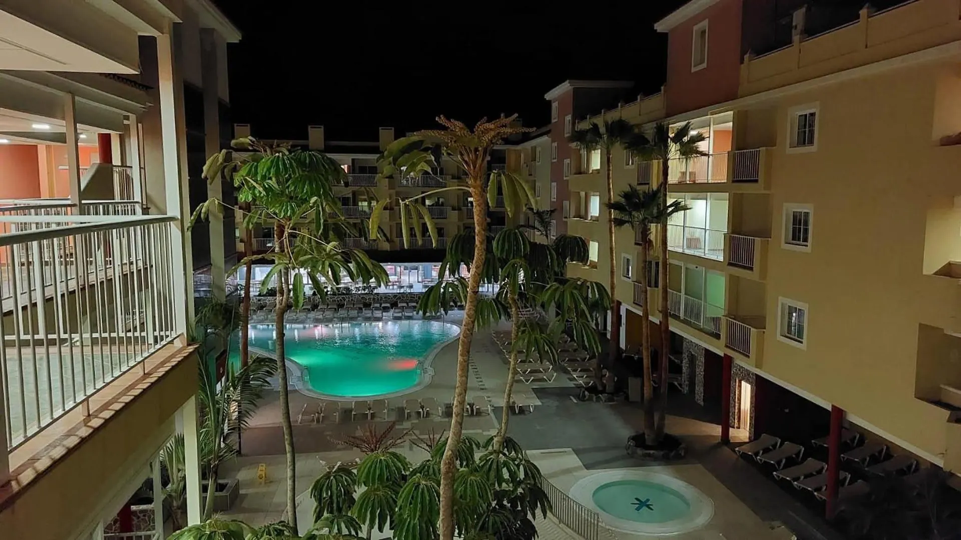 Hotel Chatur Costa Caleta Калета-де-Фусте 3*,